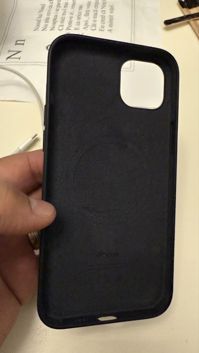 Cutie+cablu+husa iPhone 14 plus