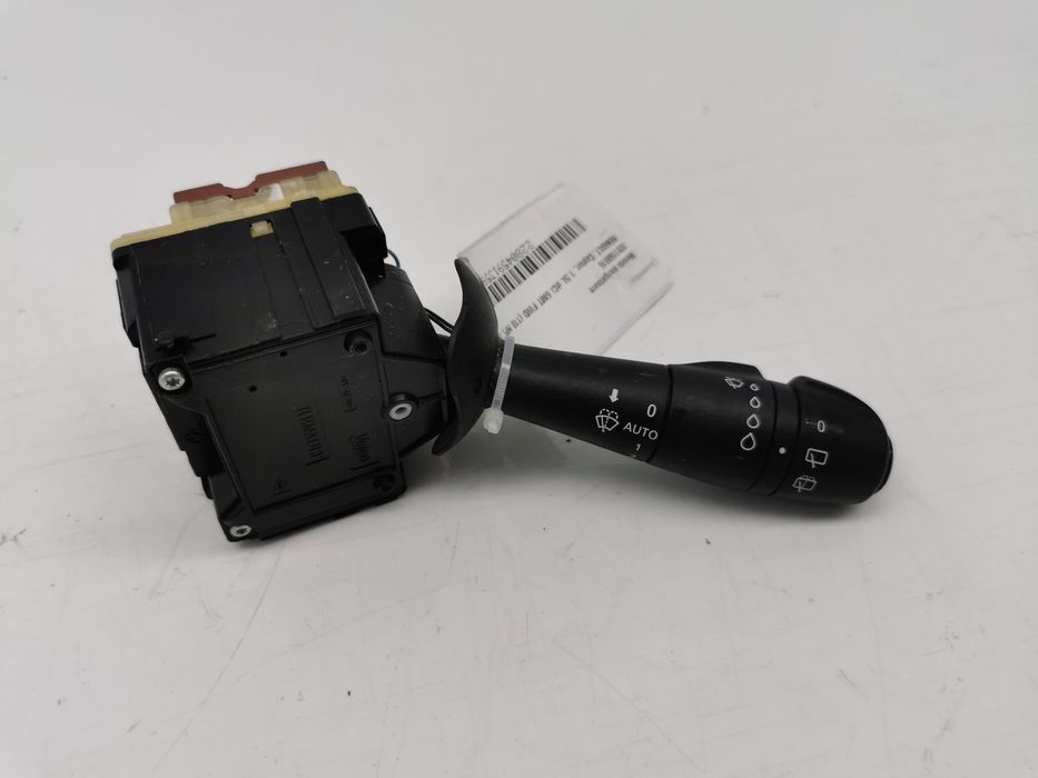 Maneta stergatoare Renault Captur 2015 8201168016