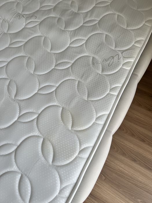 Продам матрас