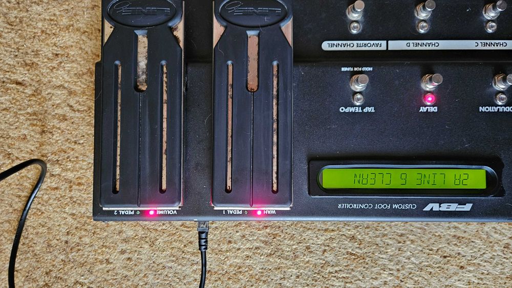 Продавам Line 6 FBV Custom Foot Controller