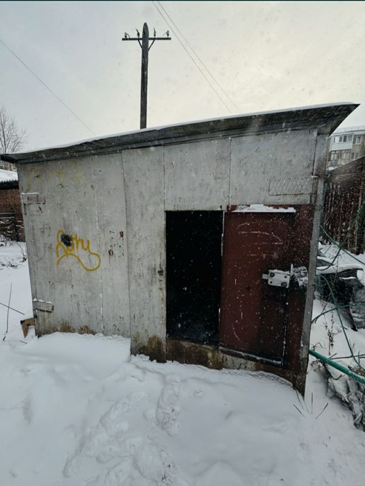 Сдам гараж под склад Центр