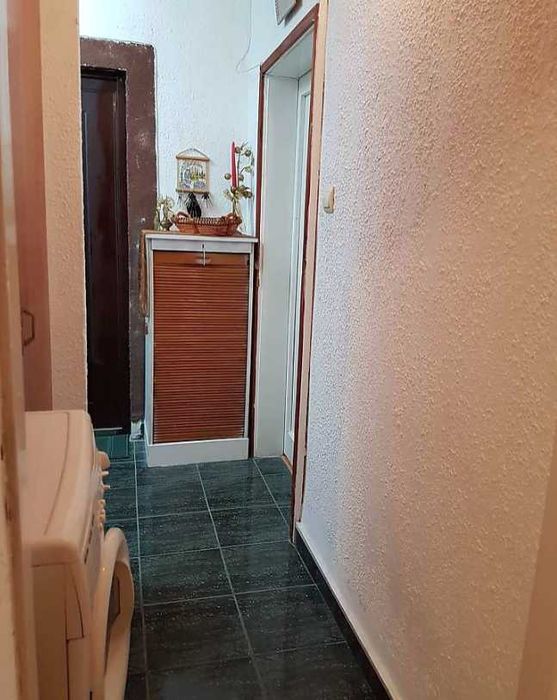 Дава се под наем Двустаен апартамент в Бургас, Изгрев - 64 кв.м за 225 € - Снимка #17