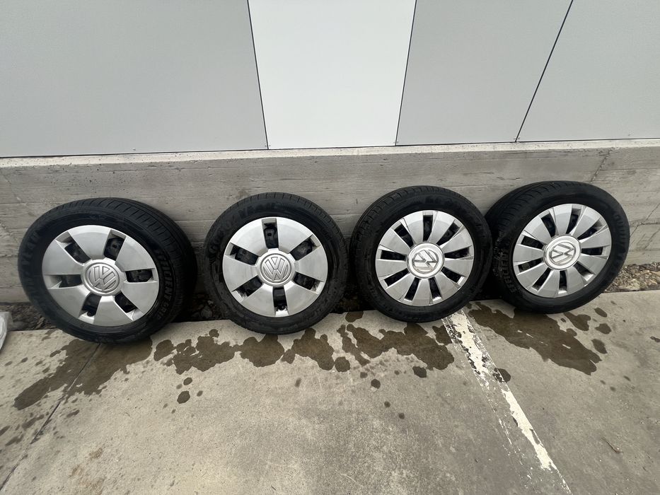 Roti VW Polo/skoda etc  R14 5x100 Goodyear vara 185 60 R14
