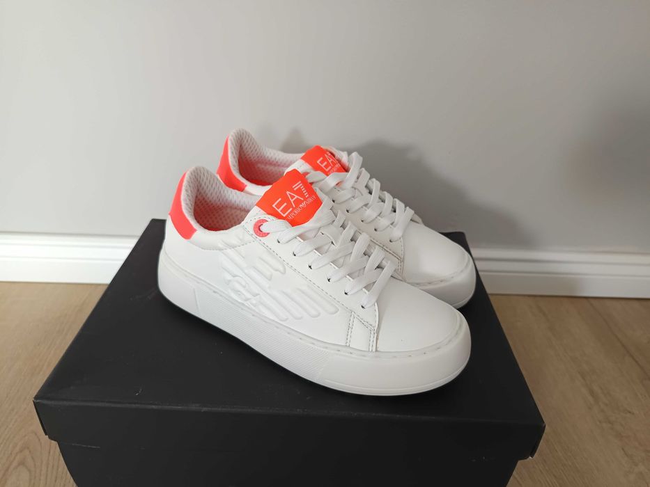 Adidași EA7 emporio Armani originali mărime 36