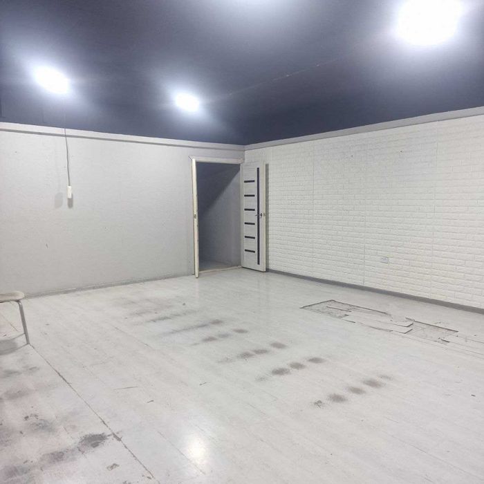 Срочно Аренда Нежилое 100м2 первая линия 17 кв Юнусабад Полуподвал