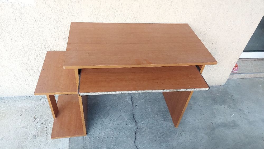 Birou + scaun ergonomic