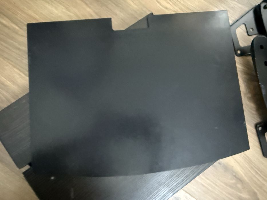 Кронштейн с полкой подставкой