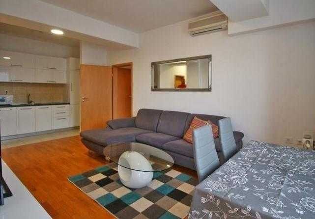 Дава се под наем Двустаен апартамент в Бургас, Славейков - 53 кв.м за 209.1 € - Снимка #2