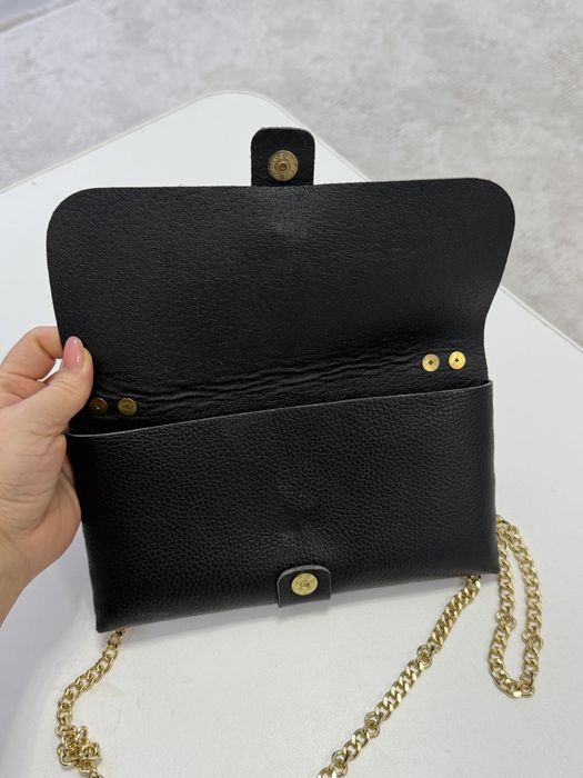 Кожаная сумочка клатч