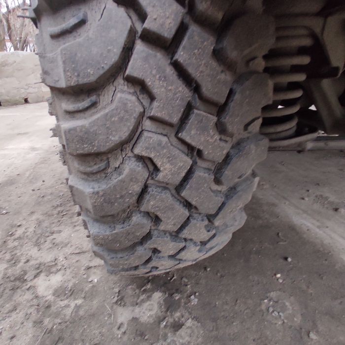 Грязевая резина на Ниву