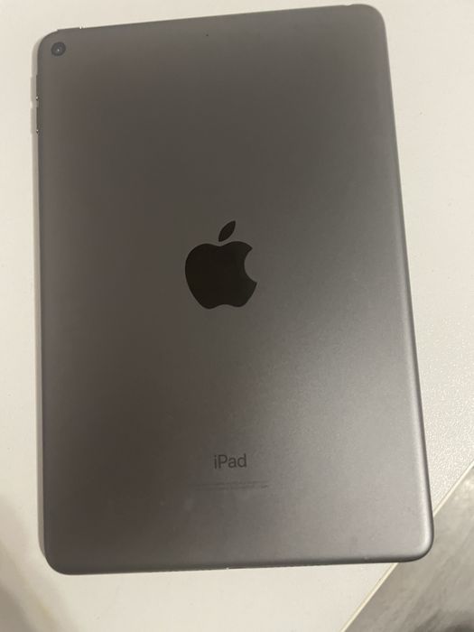 Ipad mini 5 th 64 gb