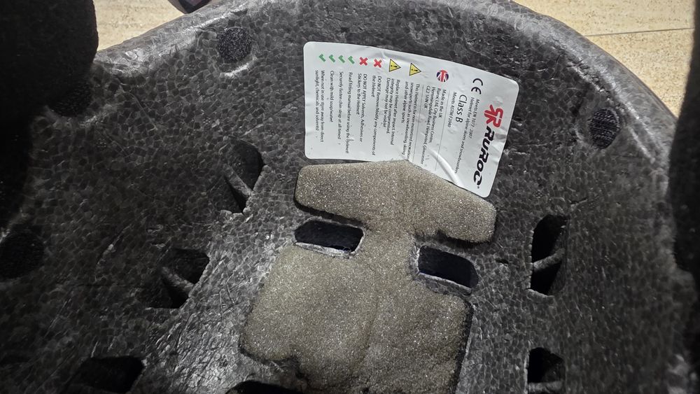 Ruroc - Каска  за ски(уникат), велосипед и др.размер M/L