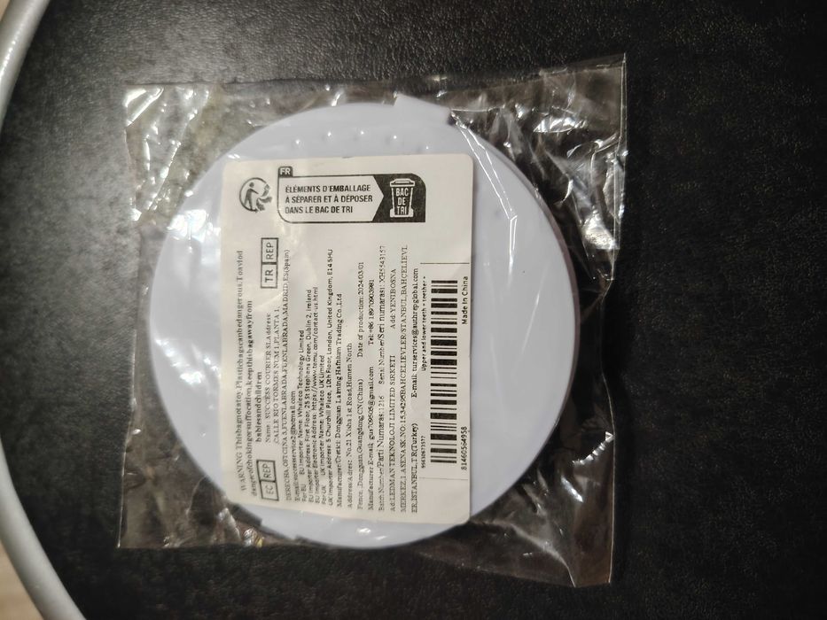 Горни зъби + Долни зъби в опаковка .