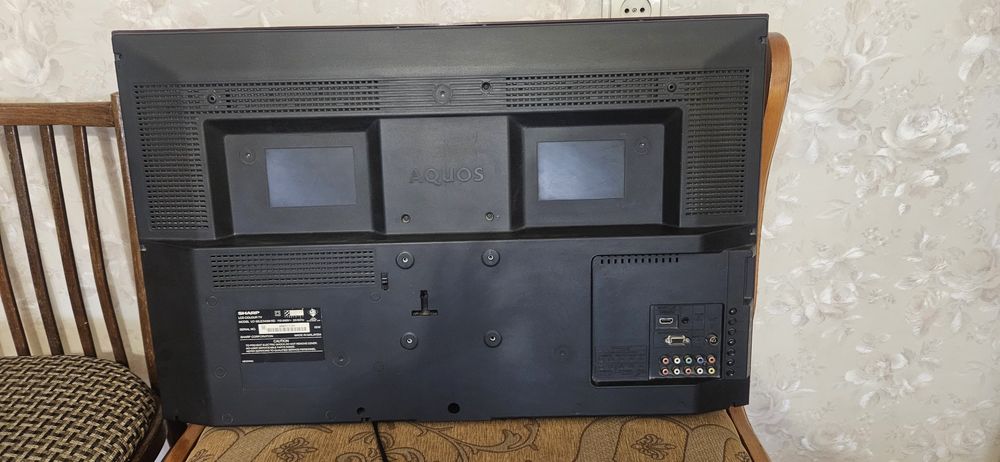 Продаётся телевизор Sharp LCD 32"