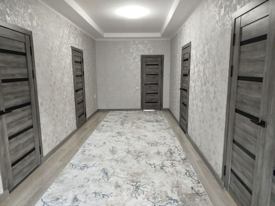 Ховли уй сотилади.