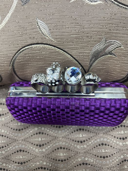 Чанта за официален повод