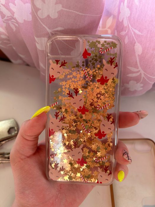 Калъфи за телефони iphone/samsung