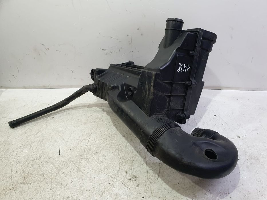 Carcasa filtru aer 3c0129601bJ Volkswagen Passat B6 (2005 - 2010) 2.0 tdi CBBB