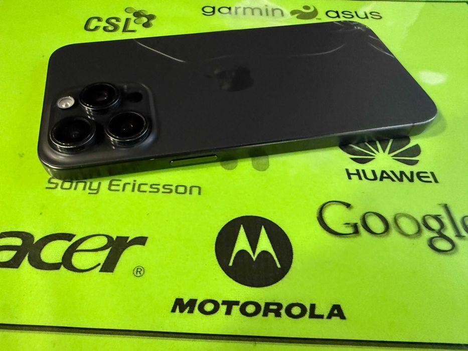 iPhone 15 Pro Max 256gb фабрично отключен