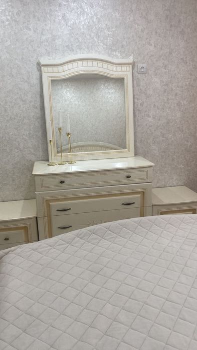 Спальный гарнитур