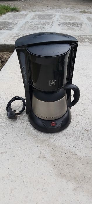 Кафемашина с метална кана