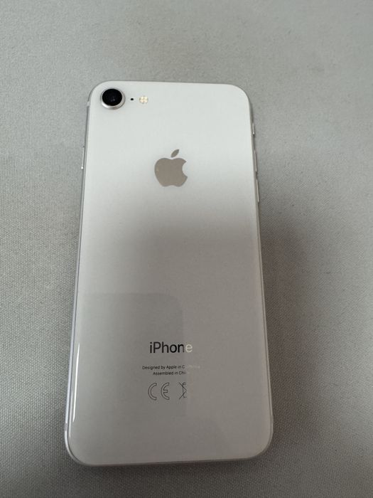 iPhone 8 Silver 64gb