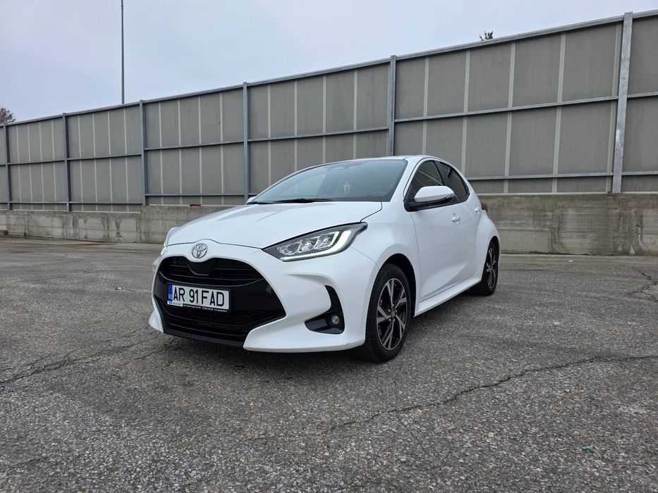 Toyota Yaris Toyota Yaris Hibrid 1.5 , 2024, Automat, Perfectă Tehnic