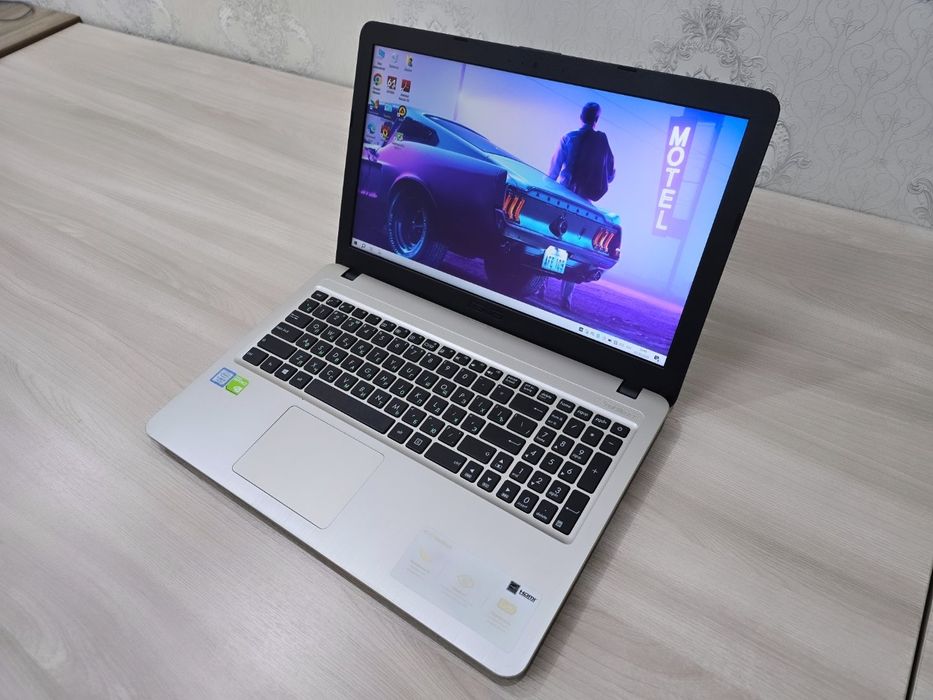 ASUS, Core i3, Ram 8Gb, SSD 128Gb, NVIDIA 2Gb