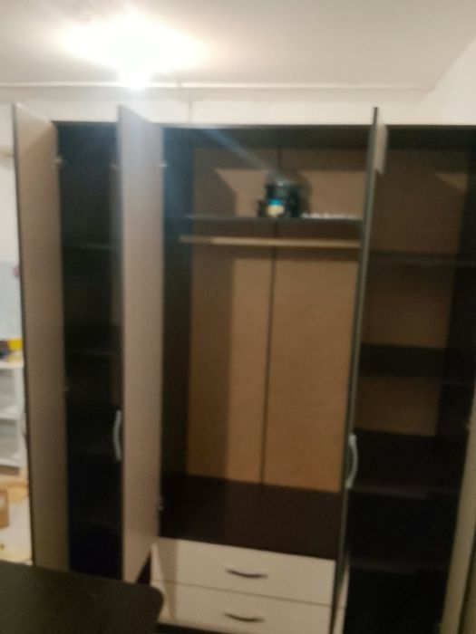 Продам Шкаф новый