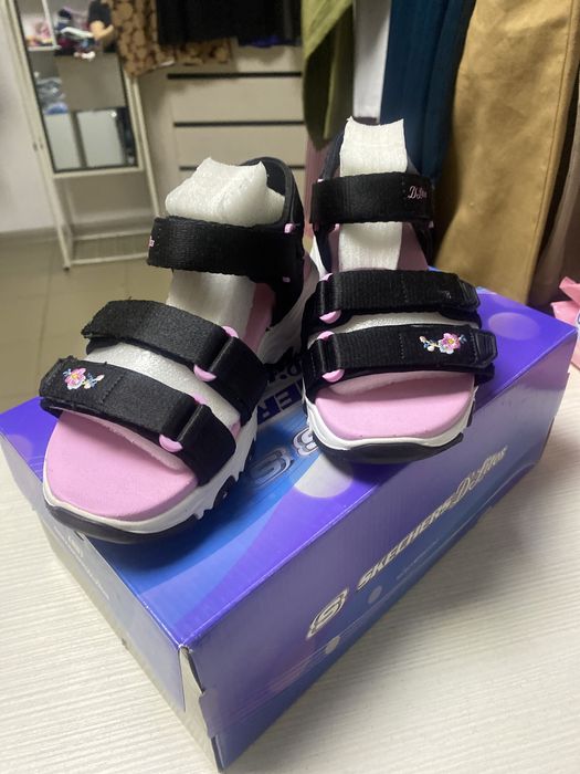 Сандали для девочки