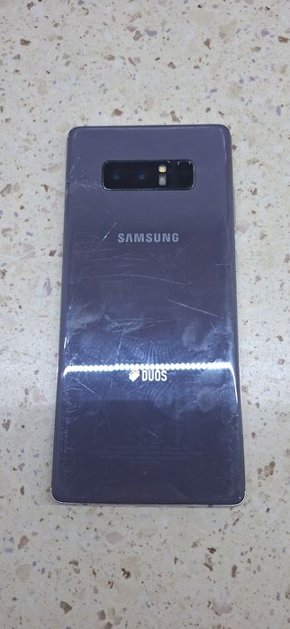 Продам Samsung Note 8 на запчасти (разбит дсплей)