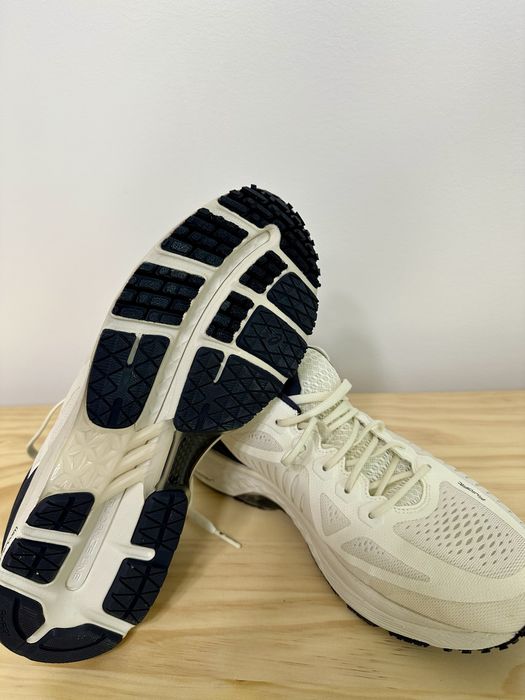 Кроссовки ASICS новые