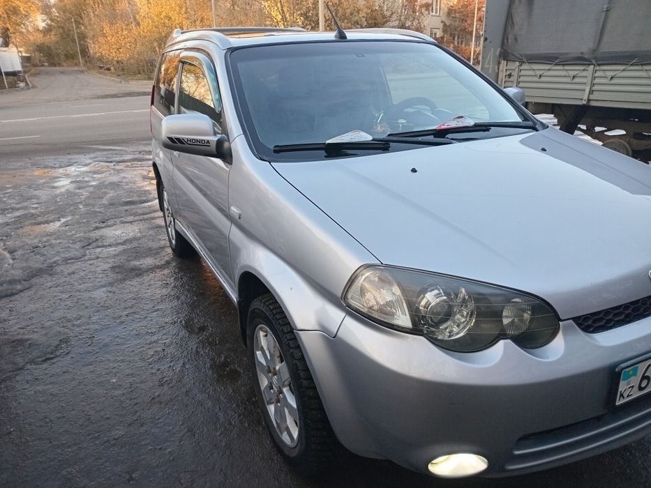 Продам машину Хонда HRV