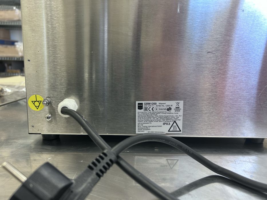 Бен Мари с кран за оттичане и съд 1/1 200мм, отлично състояние