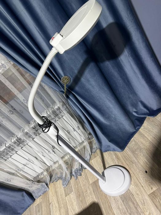 Продам лампу кушетку стерилизатор