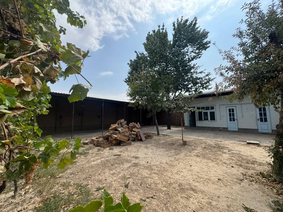 Участка сотилади 5 сотихли Учтепа Саккокий