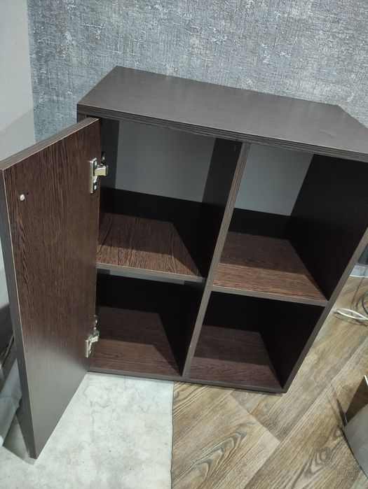 Тумбочка  б/у , самовывоз