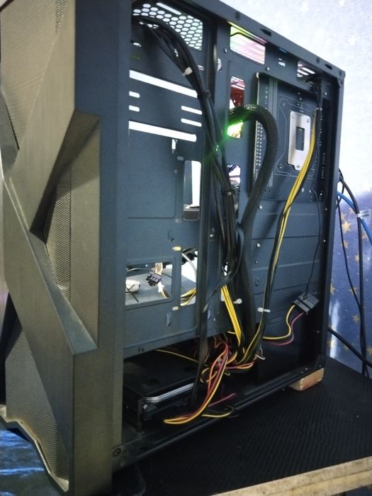 Корпус для компьютера