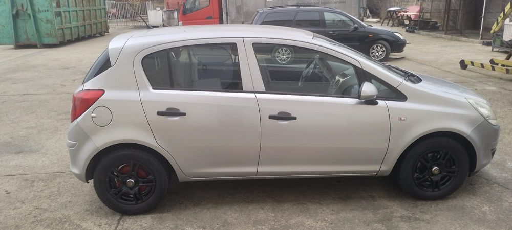 Opel Corsa 1.2 benzina / an 2010