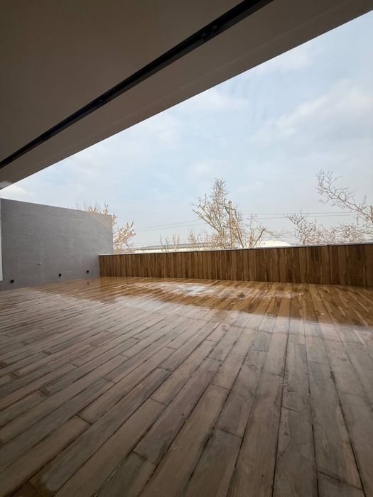 Аренда отдельно стоящего здании под бизнес  вдоль дороги!