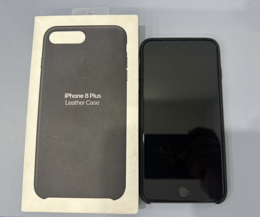 Продаётся iPhone 8 Plus 64ГБ