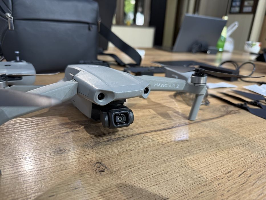 Dji air 2 fly more combo