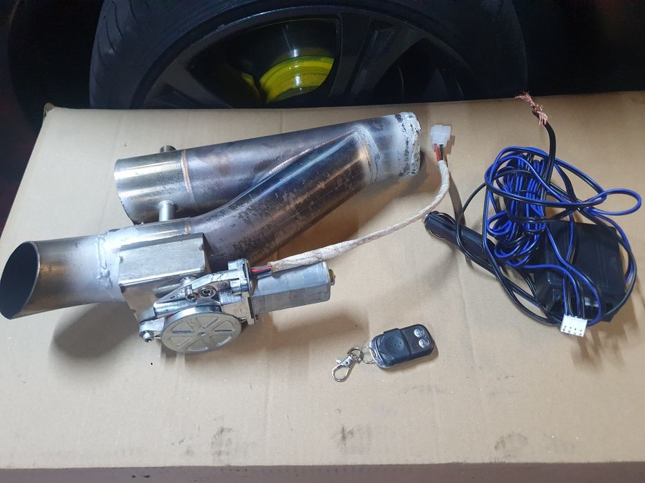 Clapeta evacuare electrică cu telecomanda