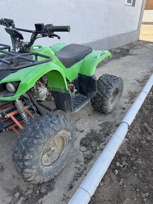 Продам квадроцикл 125 кубов