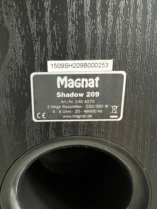Vand Yamaha Rx-V583 + boxe Magnat Shadow 202+Magnat Shadow 213