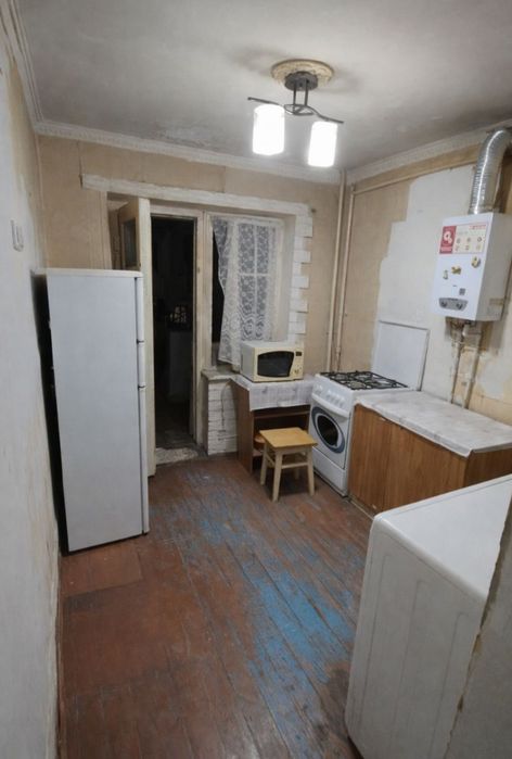 Продаю на Дубовой 1/4/4 кирпич