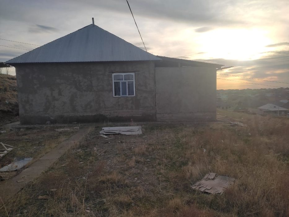 Дом продается срочно в мкр Курсаи