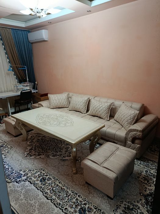 Stol sotiladi mdf dan yasalgan