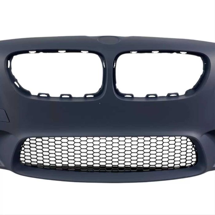 Предна броня M5 за BMW F10 / F11 (10–14) – с отвори за парктроник, бмв
