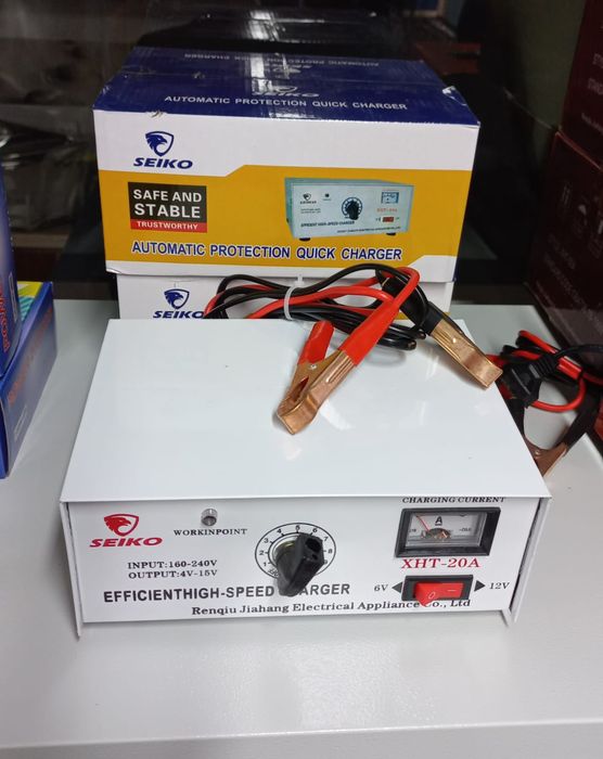 Насос, зарядка для автомобилей